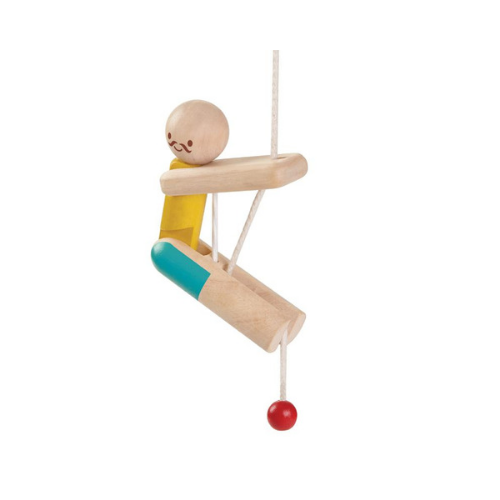 String clearance climbing toy