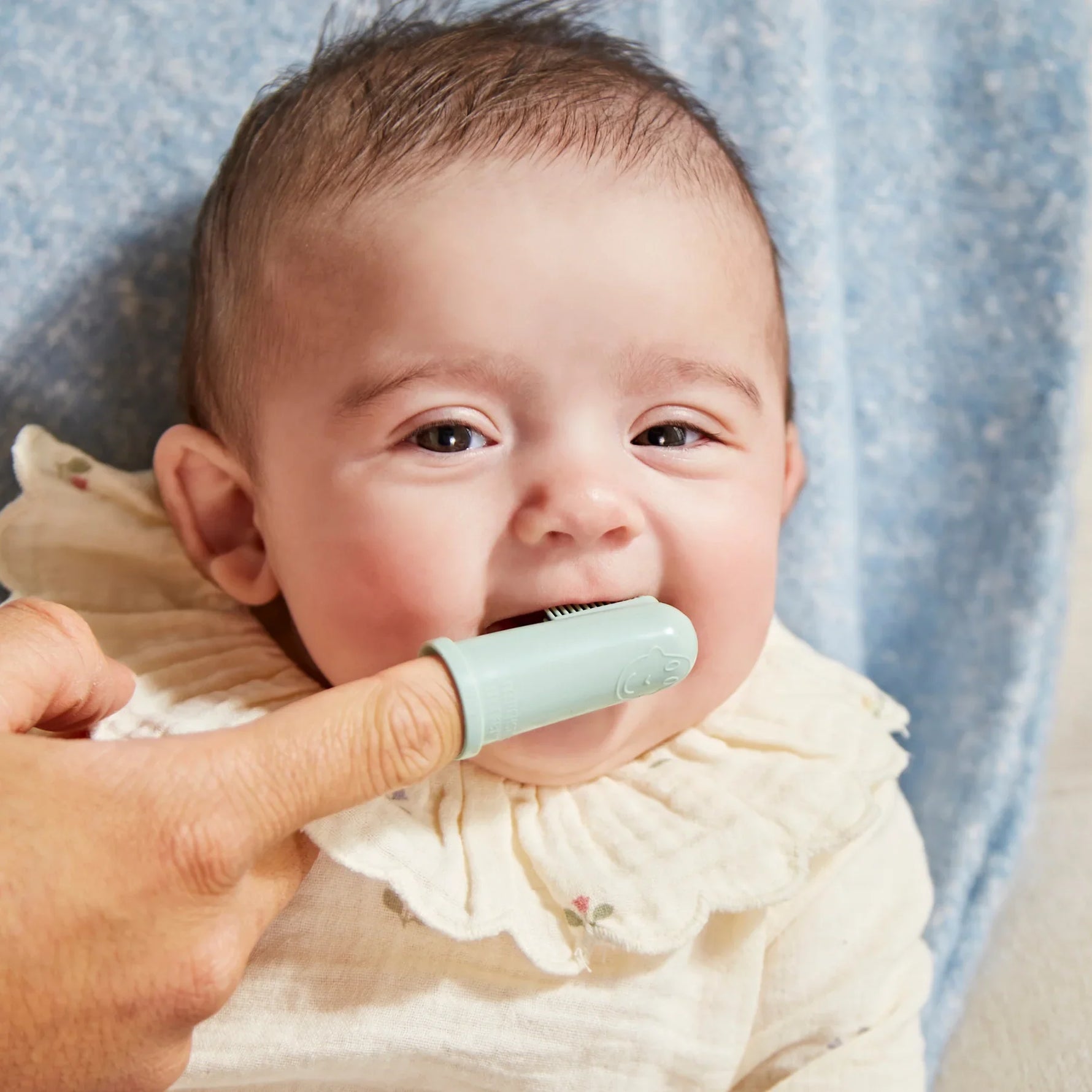 Toothbrushing 101: From Baby to First Day of School
