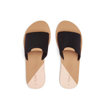 Women's Carly Sandal