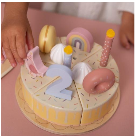 Wooden birthday cake Pink - 26-pcs