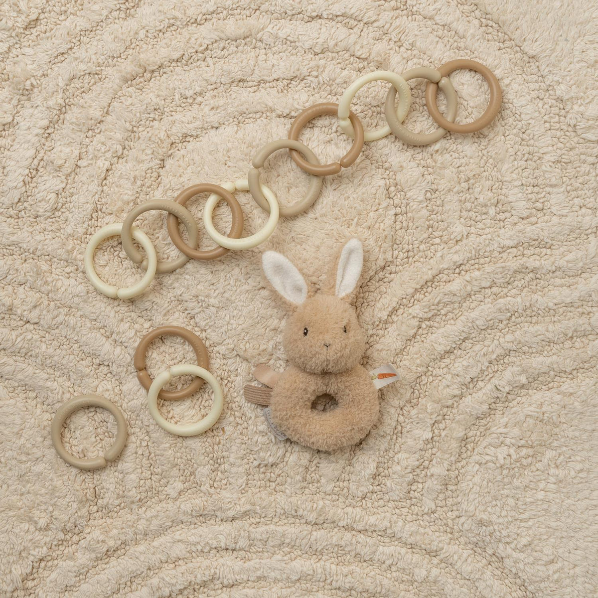 Little Loops Toy Links Beige