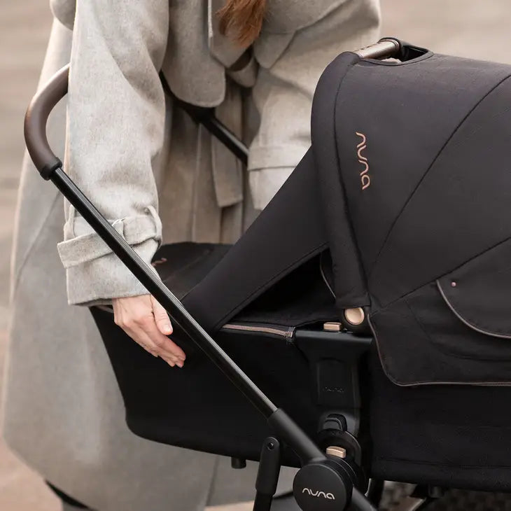 LYTL Carrycot + Rain Cover Caviar