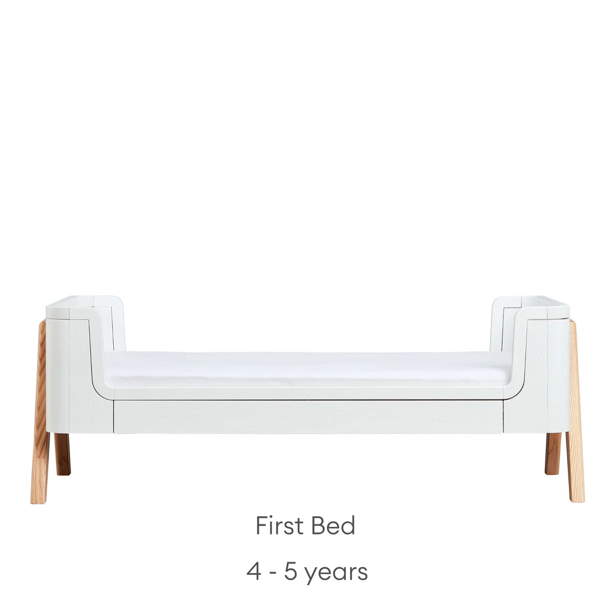 Hera Convertible Cot Bed Natural & Walnut