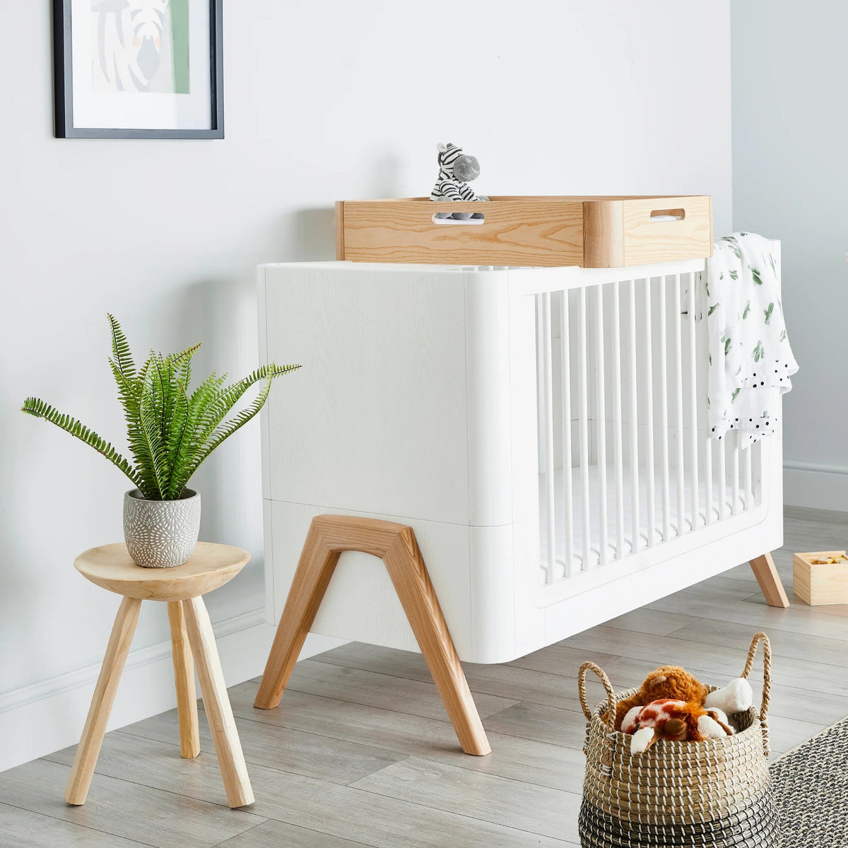 Hera Convertible Cot Bed Scandi White & Natural