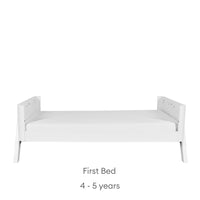 Gaia Hera 'Studio Edit' Two Piece Set (Cot & Dresser) - White/White