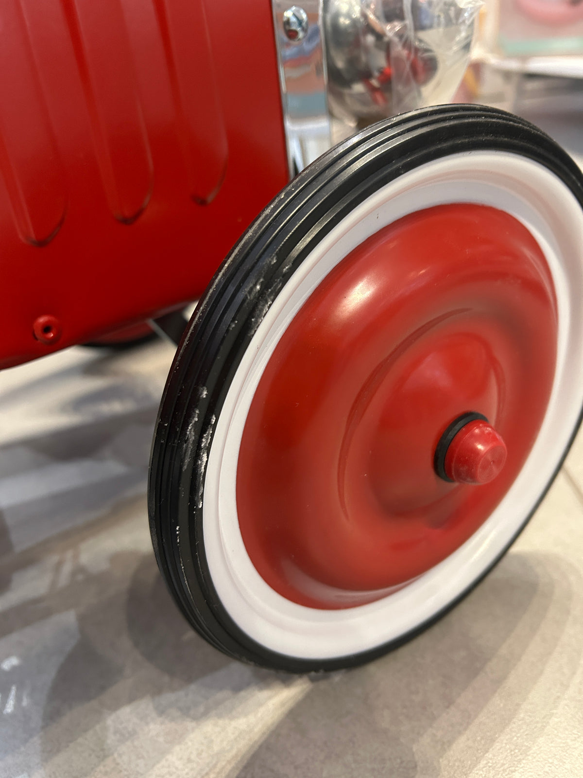 Pedal Classic 1938 Red - Slightly Imperfect Collection