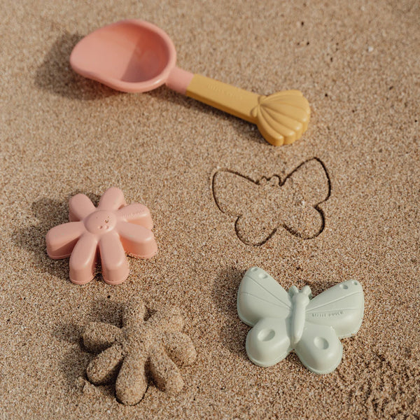 Beach Set Sand Shapes Flowers & Butterflies