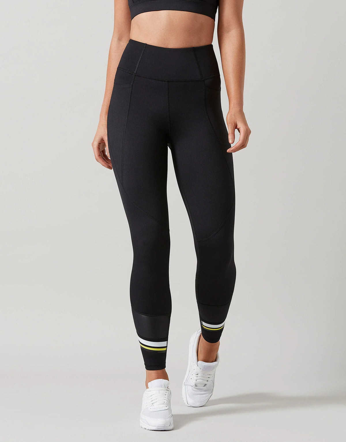 Tatiana Leggings in Tarmac Black