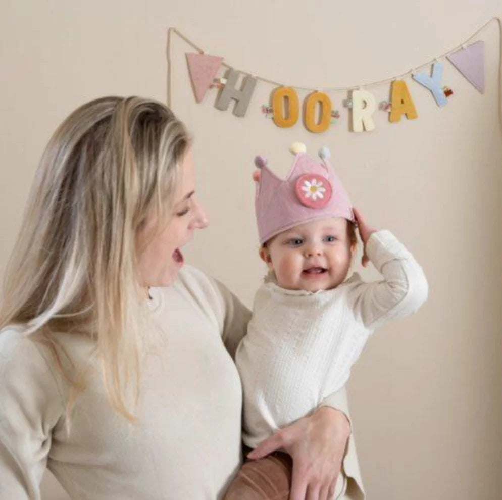 Birthday Crown with Numbers Pink