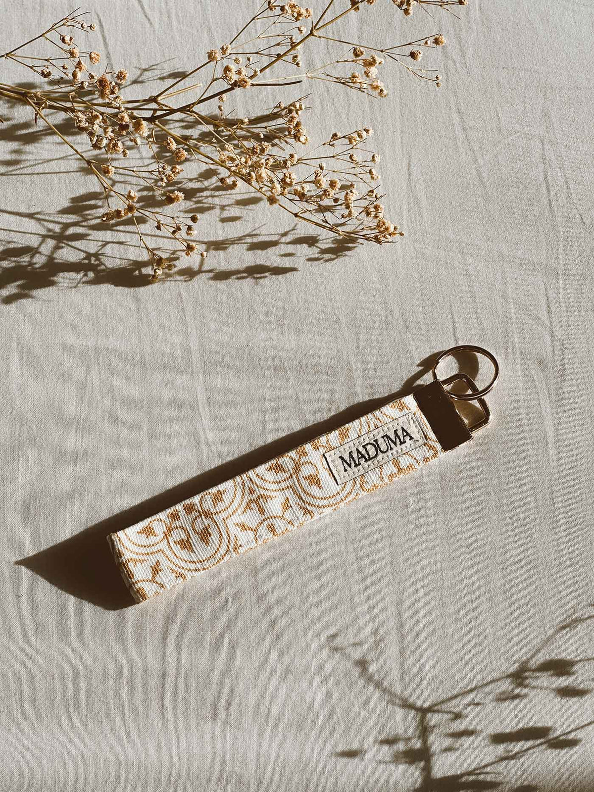 Maduma Keychain Gold