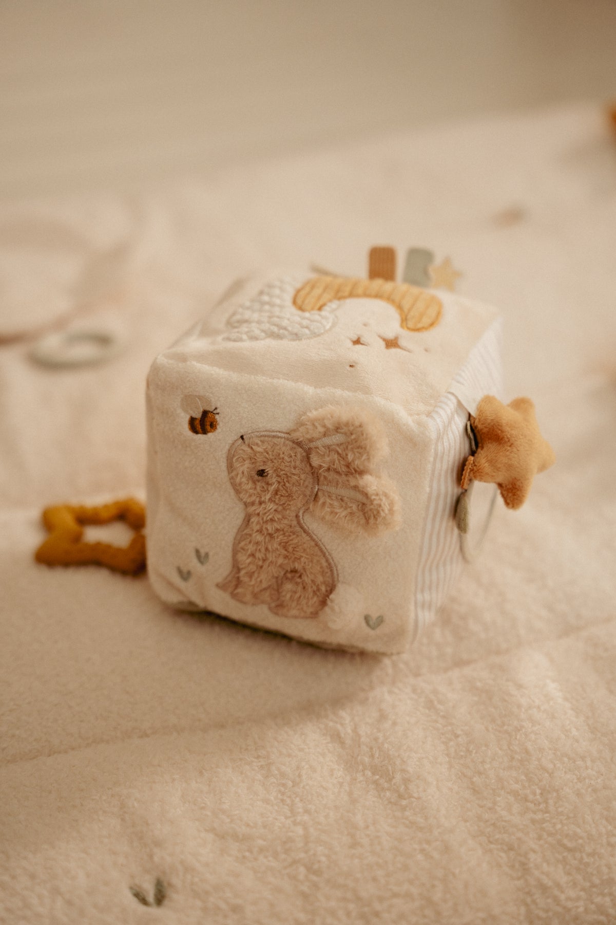 Soft Activity Cube - Newborn Naturals