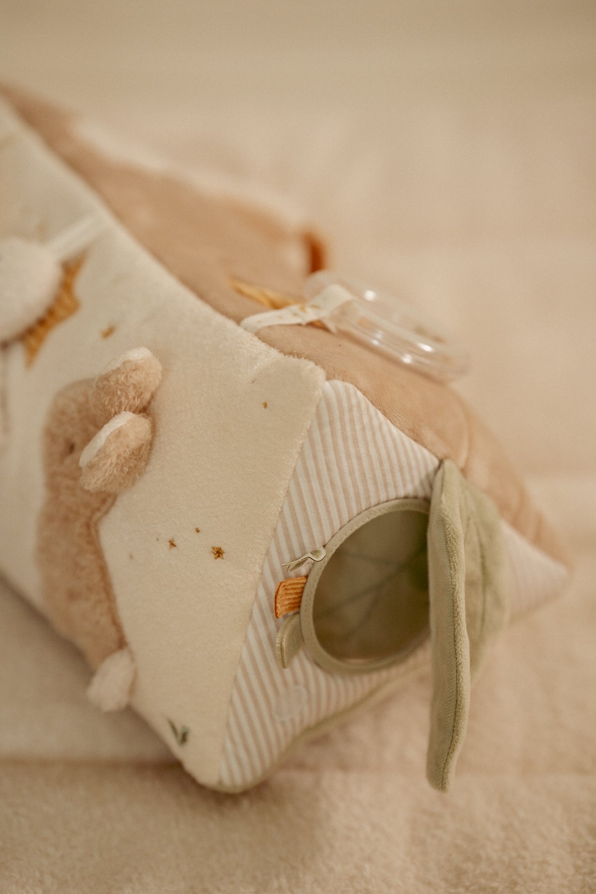 Baby Triangle - Newborn Naturals GRS