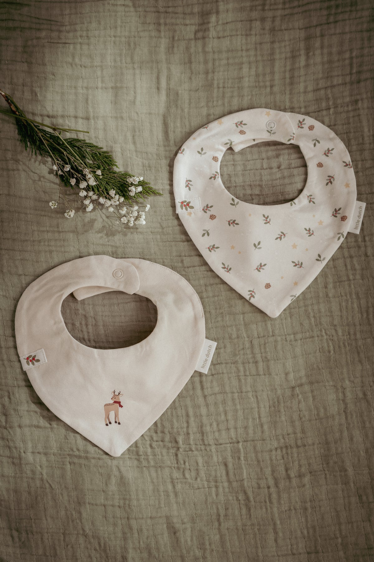 2-Pack Bandana Bib | Little Christmas