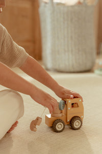 Wooden Crane FSC