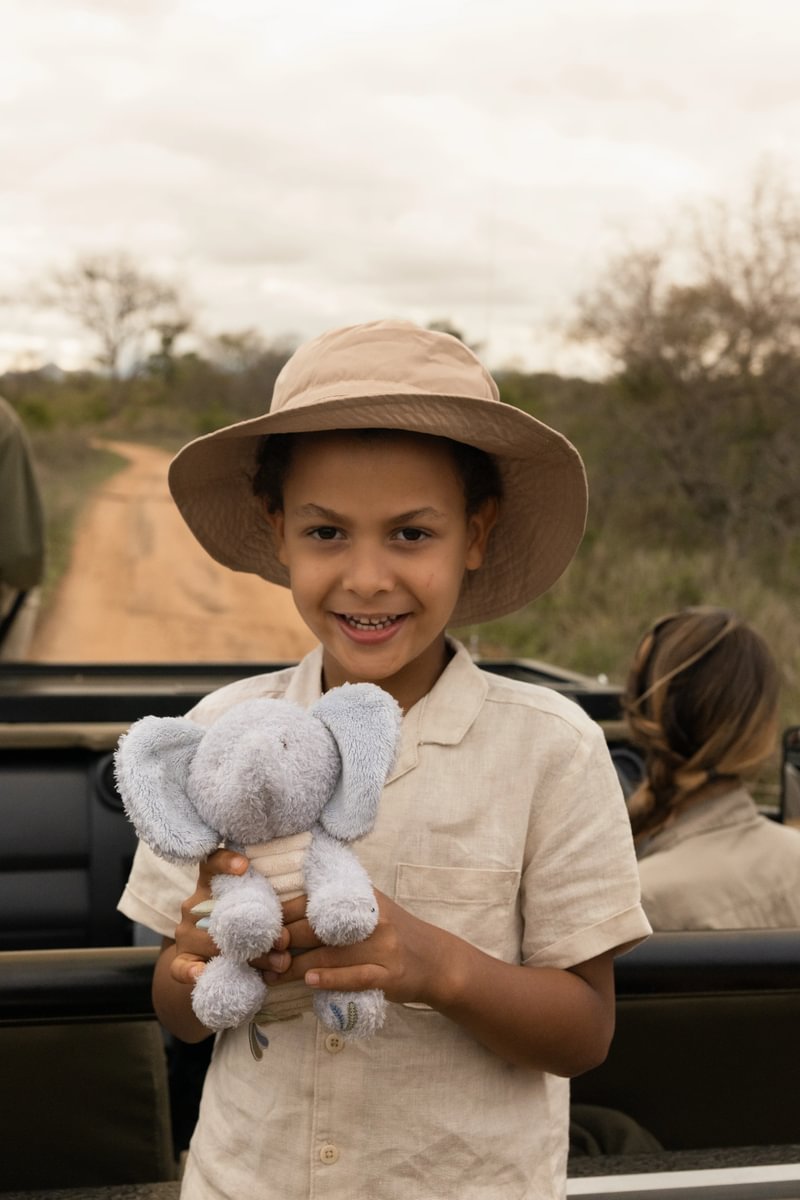 Cuddle Elephant | Safari Friends GRS