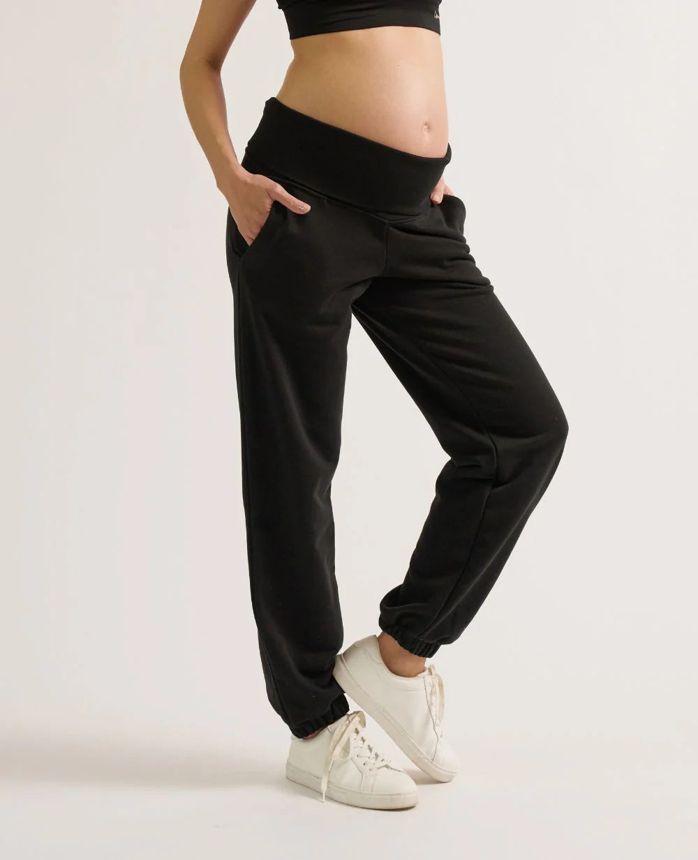 Woma Maternity & Postpartum Sport Sweatpants | Black
