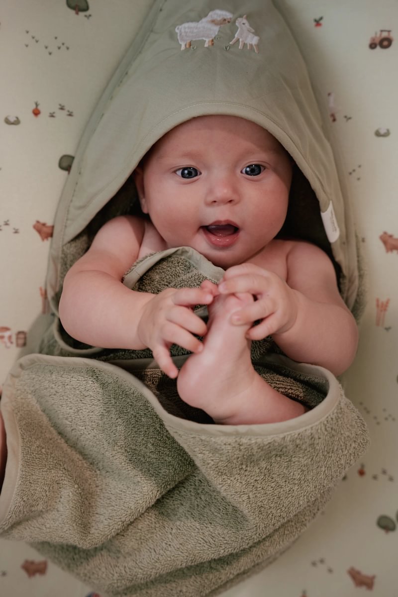 Hooded Towel 100x100cm | Little Farm