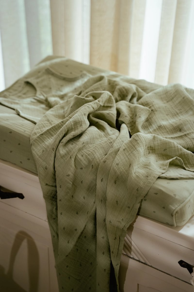 Muslin Swaddles 120 x 120 cm | Pure Sage