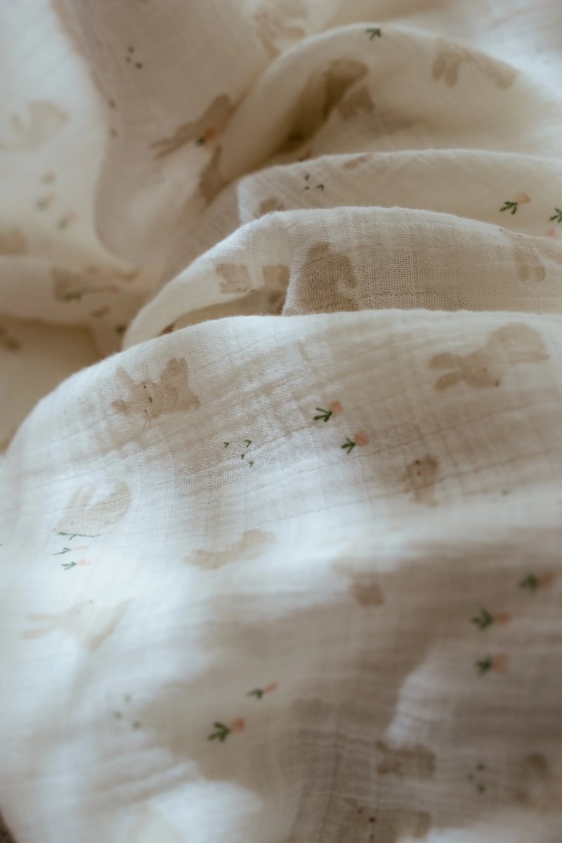 Muslin Swaddle 120 x 120 | Baby Bunny