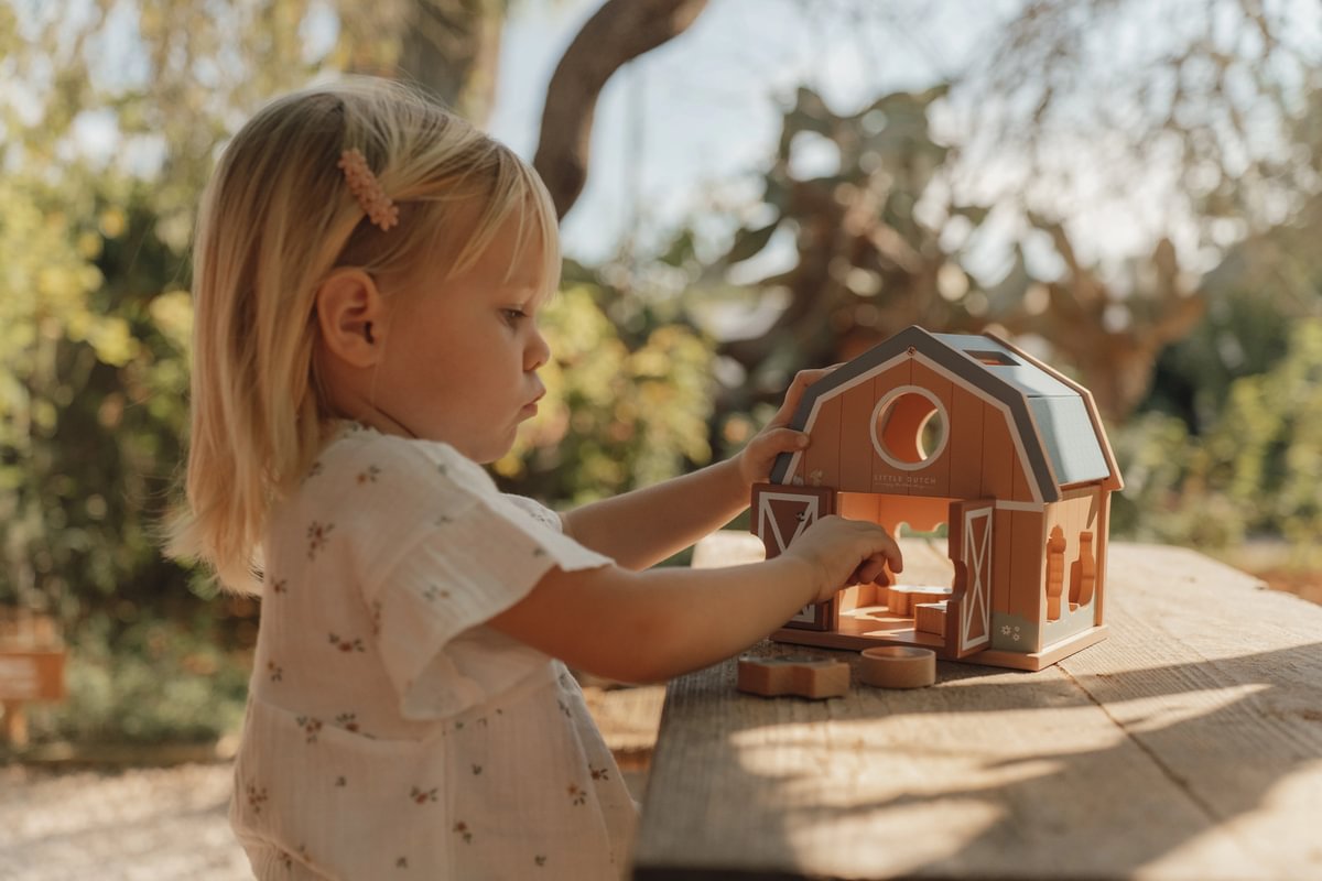 Shape Sorter | Little Farm