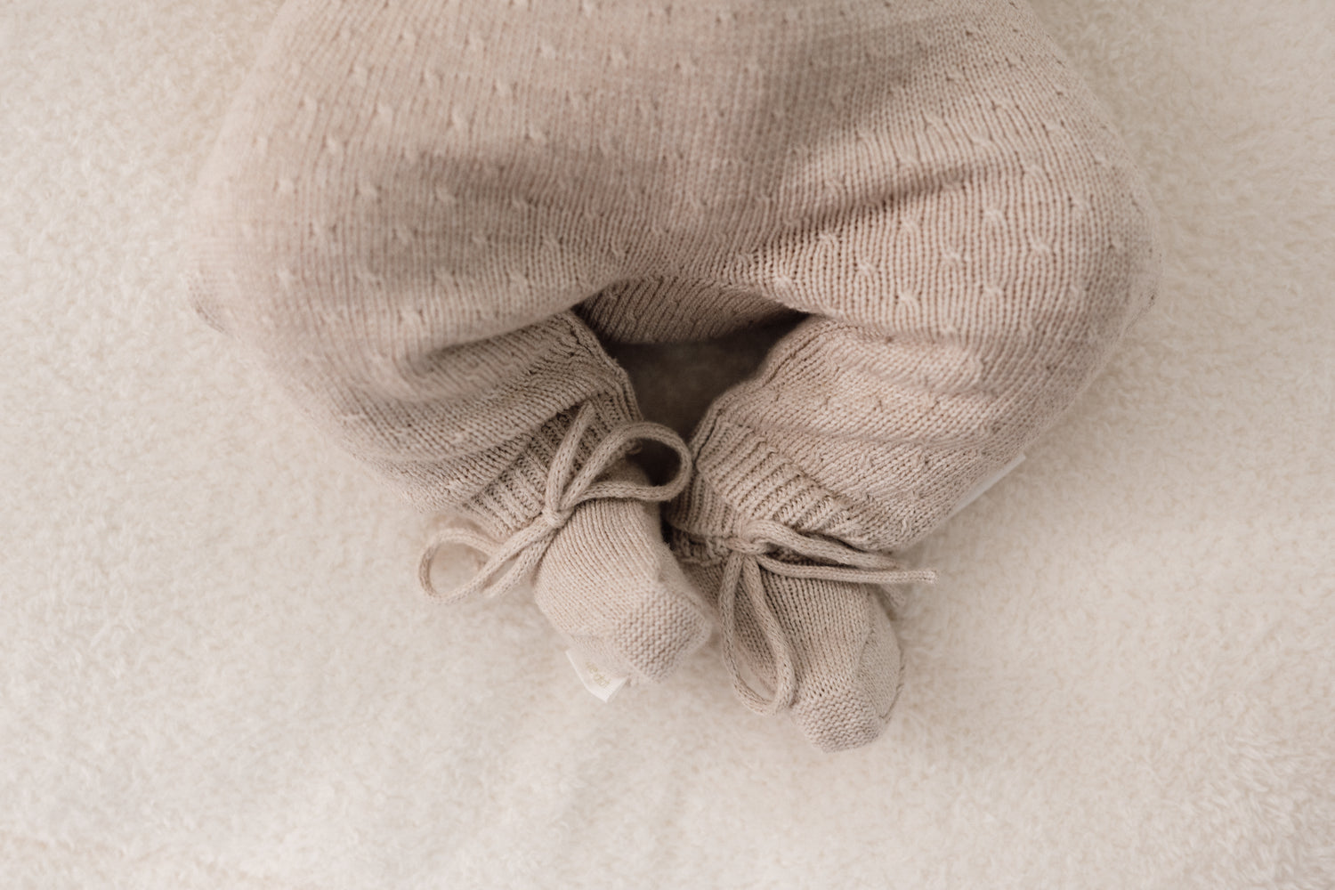Knitted Booties Soft Beige | Newborn Naturals