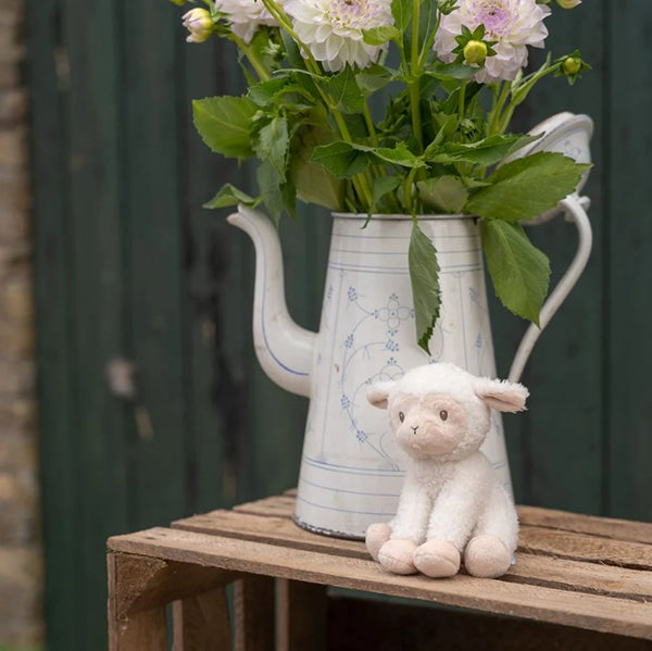 Cuddle Sheep 17cm Little Farm