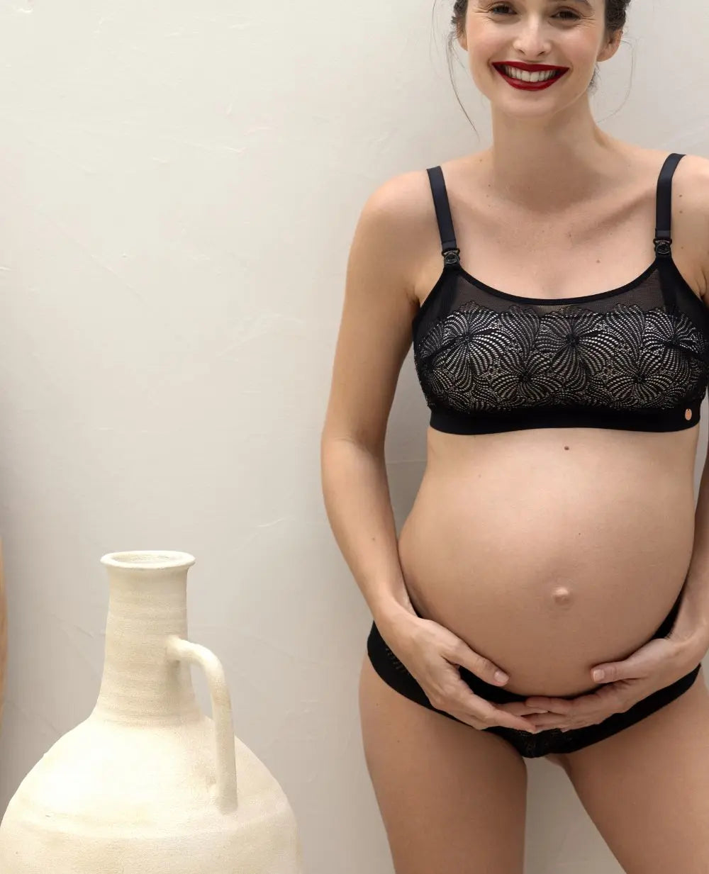 DAHLIA non-wired pregnancy and nursing bra Black