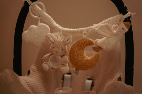 Carseat Toy Chain - Newborn Naturals