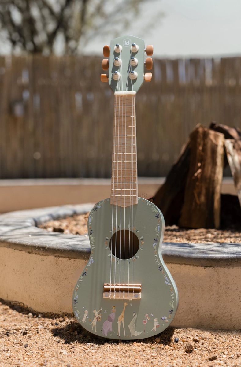 Wooden Guitar Green FSC | Safari Friends