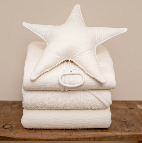 Hooded towel Pure Soft White 75x75