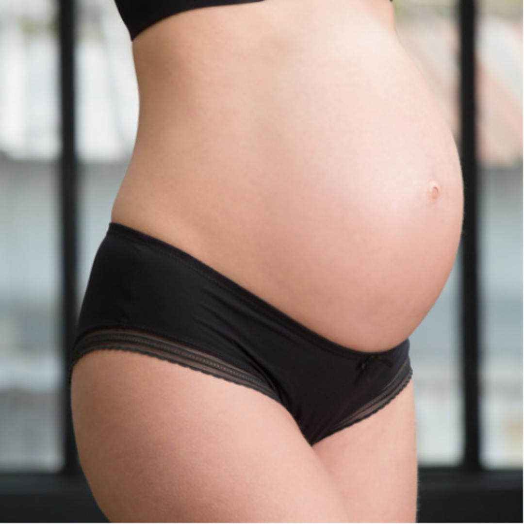 Maternity shorty - Milk - Black