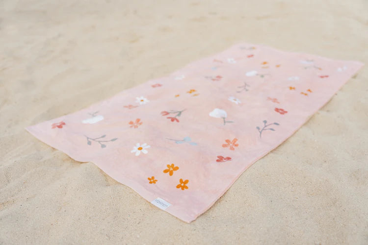Beach towel Little Pink flowers
