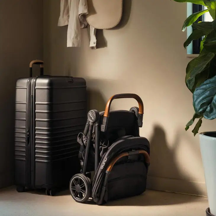 Trvl™ | Ultra-lightweight, Compact Fold Pushchair