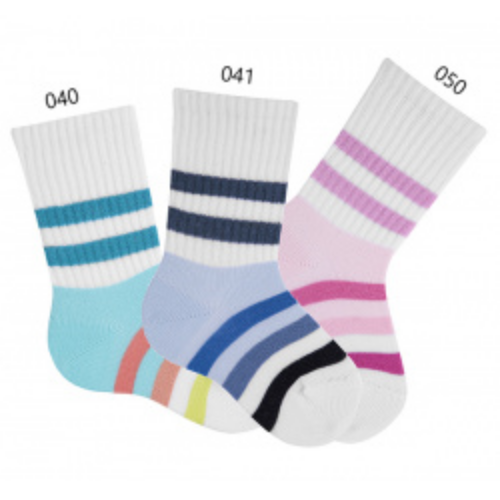 Sport short socks with coloured stripes